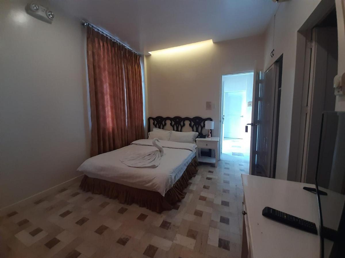 Reddoorz At Balatas Magsaysay Road Naga City Exterior photo